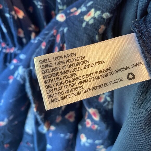 Xhilaration Dark Blue Floral Lace Romper Shorts Onesie Size M – Very Good - Picture 7 of 9